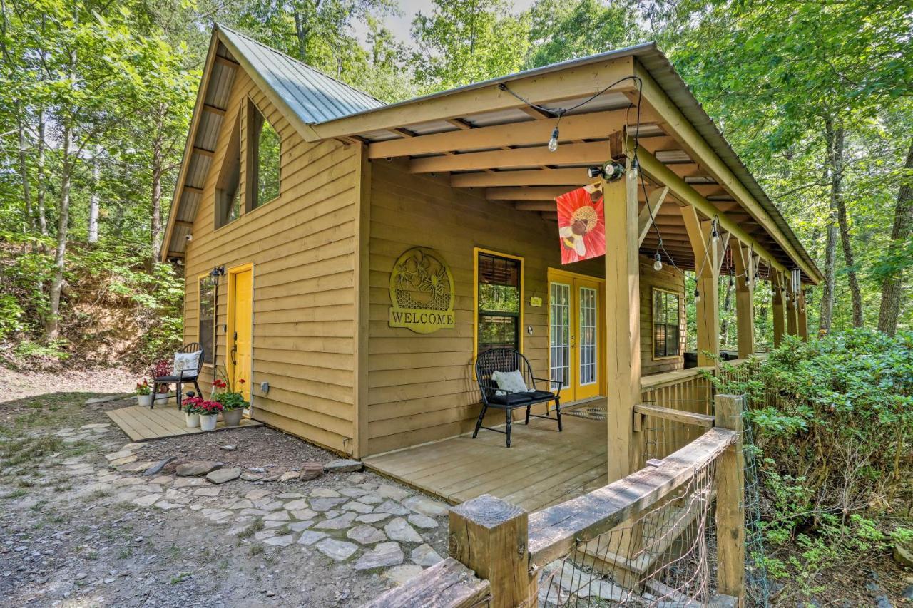 Bumblebee Cottage Murphy Retreat With Hot Tub Salem المظهر الخارجي الصورة