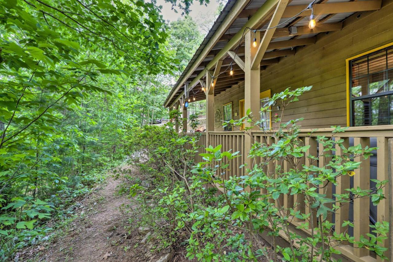 Bumblebee Cottage Murphy Retreat With Hot Tub Salem المظهر الخارجي الصورة