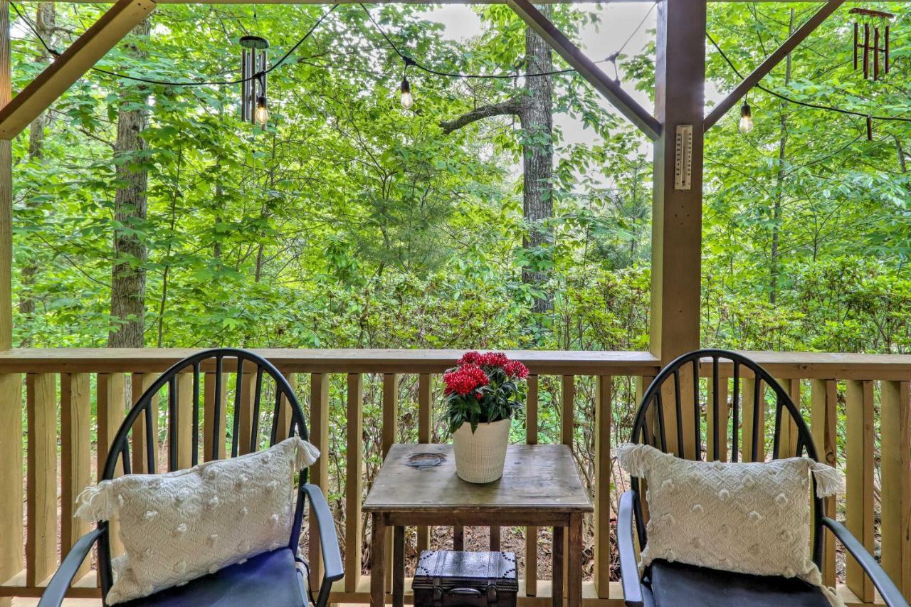 Bumblebee Cottage Murphy Retreat With Hot Tub Salem المظهر الخارجي الصورة